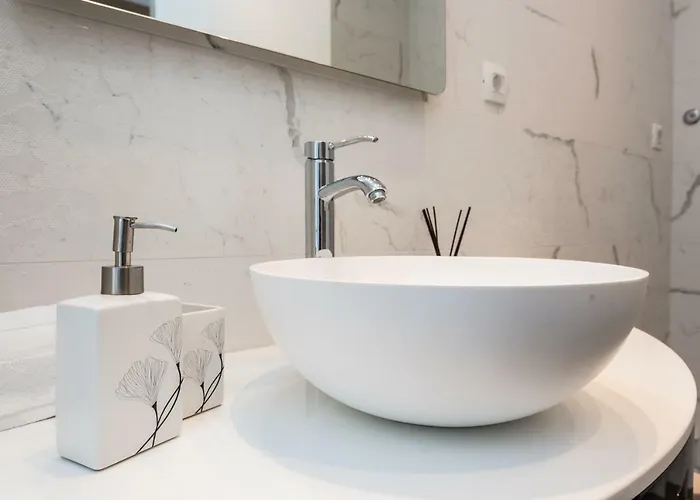 Ena Апартаменты Задар